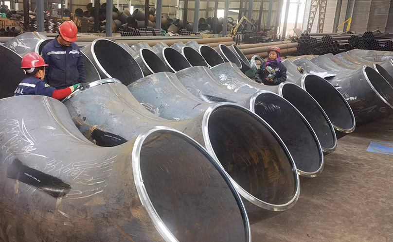 La importancia del servicio postventa de accesorios para tuberías