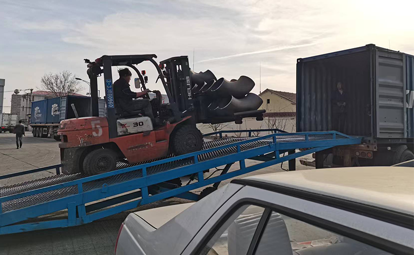 ¿Son compatibles las bridas DIN y ANSI?