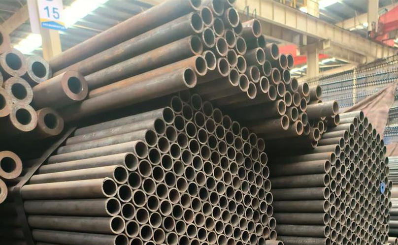 Tubos sin costura de acero inoxidable y tubos sin costura de acero aleado