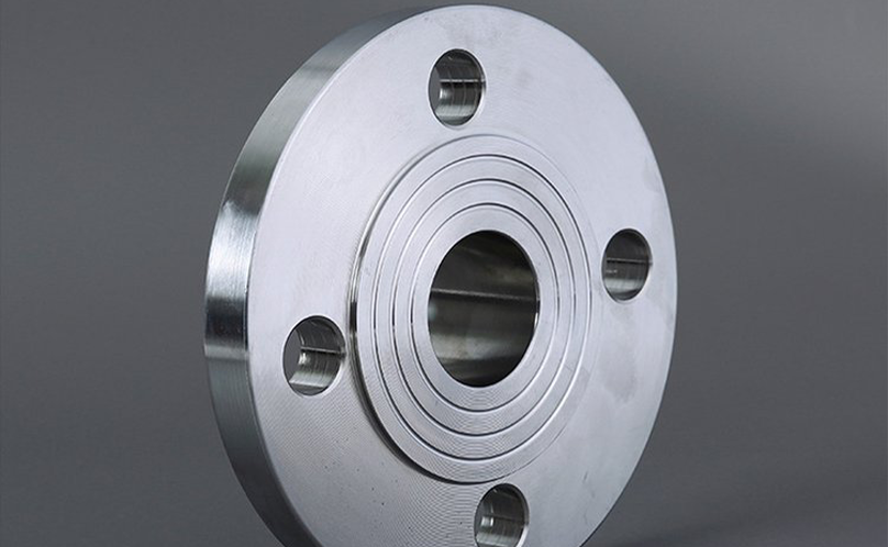 Материалы, обычно используемые для стыковой сварки трубных фитингов.